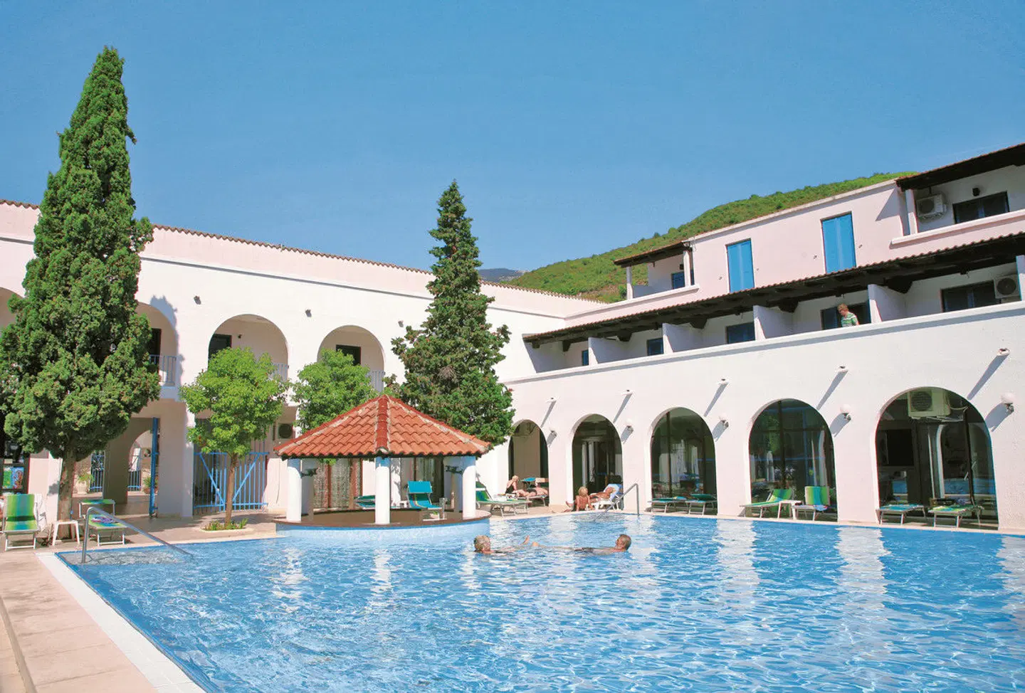Hotel Aleksandar OUTDOOR_POOL