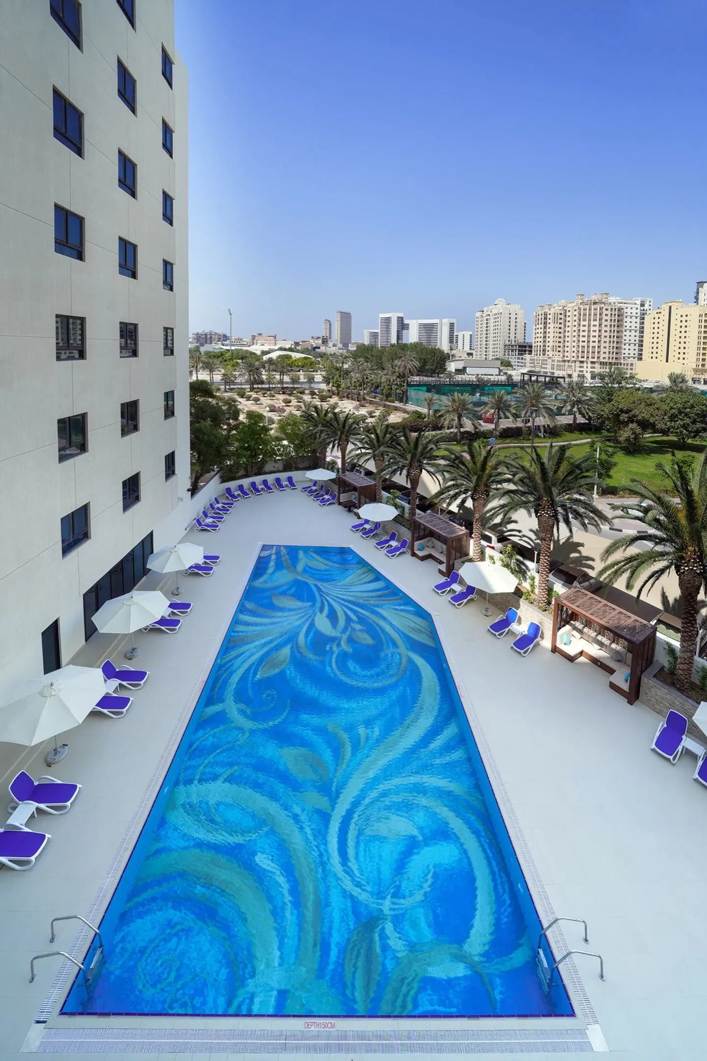 Arabian Park Dubai-Edge by Rotana OUTDOOR_POOL