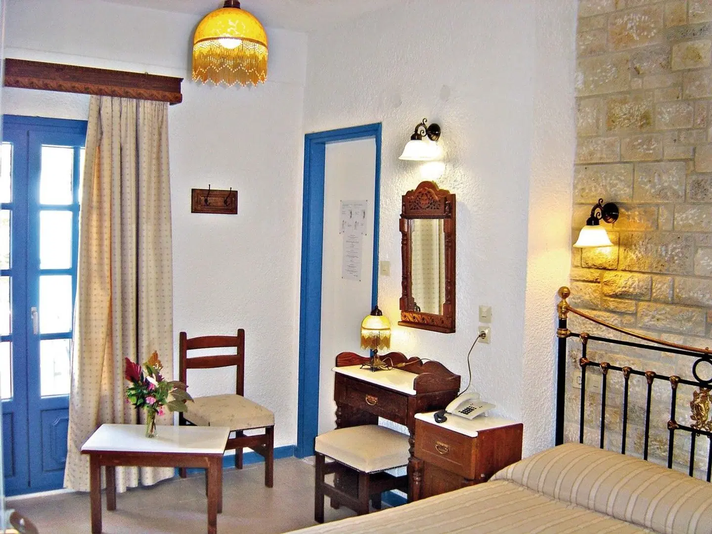 Virginia ROOM_EXAMPLE