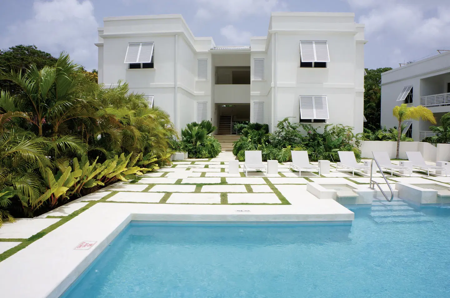 Mullins Grove EXTERIOR