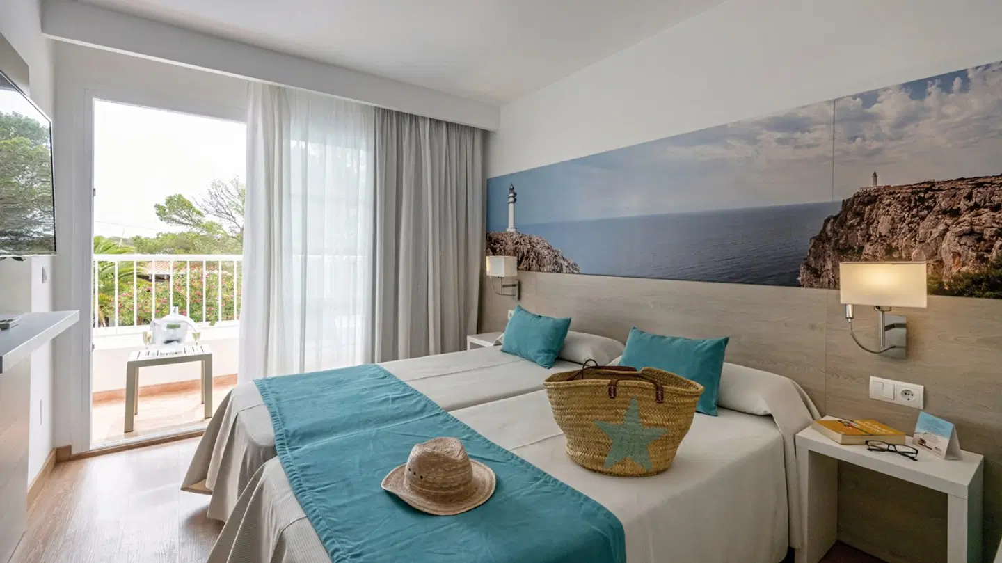 Hostal Es Pi ROOM_EXAMPLE
