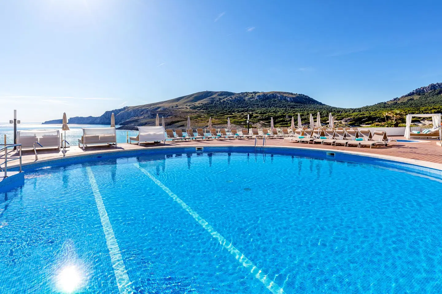 VIVA Cala Mesquida Resort & Spa OUTDOOR_POOL