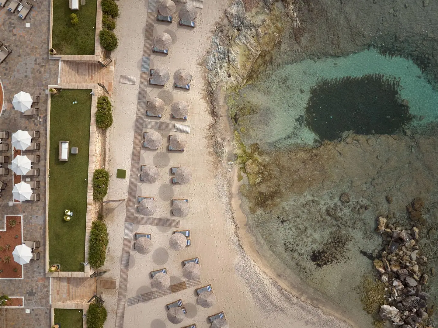 Lindian Dream SeaSide Resort BEACH