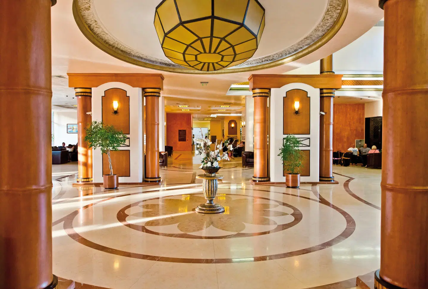DIT Majestic Beach Resort LOUNGE_LOBBY