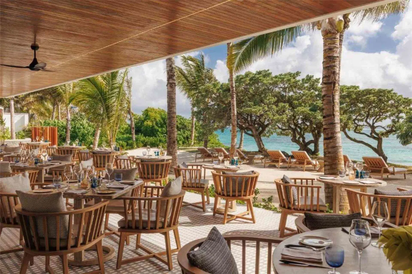One & Only Le Saint Geran TERRACE