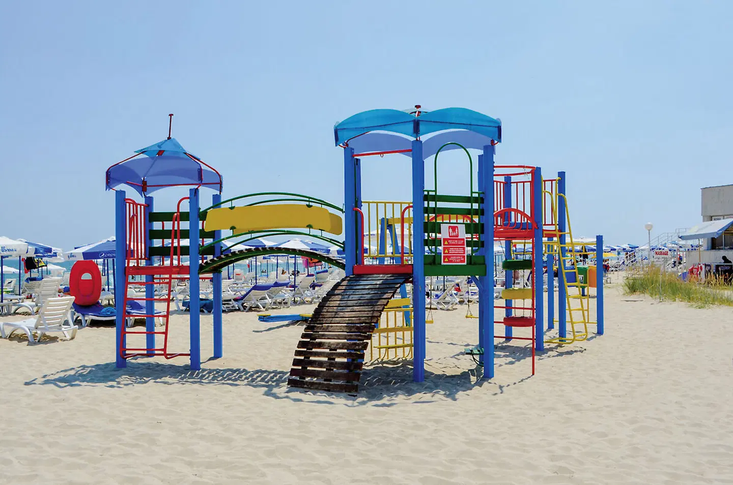 Nona SPORTS_AND_LEISURE
