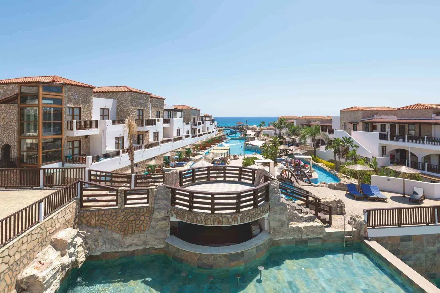 Costa Lindia Beach Resort & Spa EXTERIOR