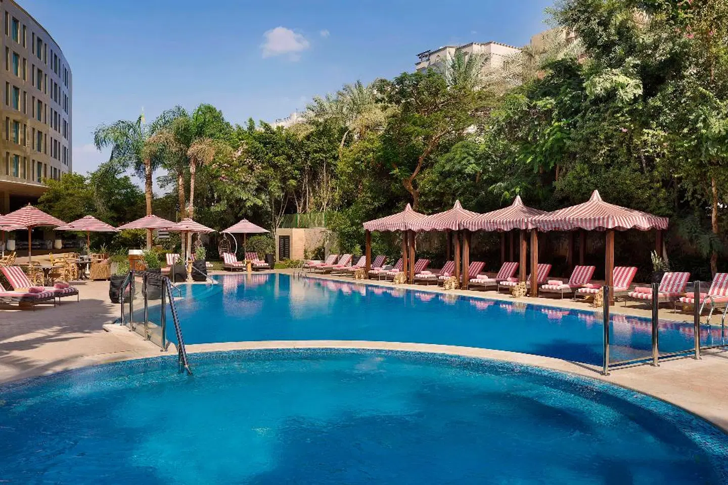 Waldorf Astoria Cairo Heliopolis OUTDOOR_POOL