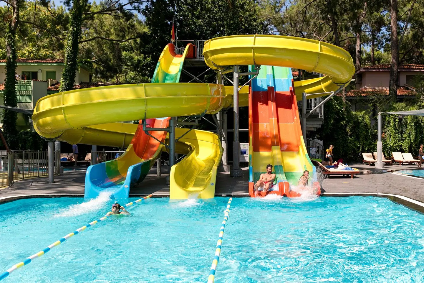 Seven Seas Hotel Life OUTDOOR_POOL
