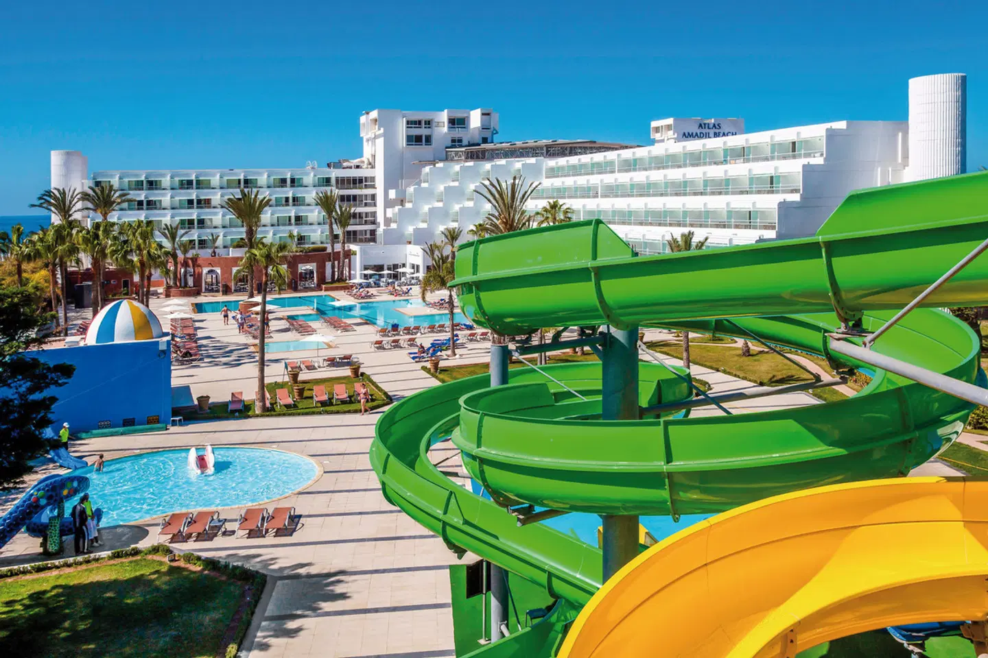 Amadil Ocean Club OUTDOOR_POOL