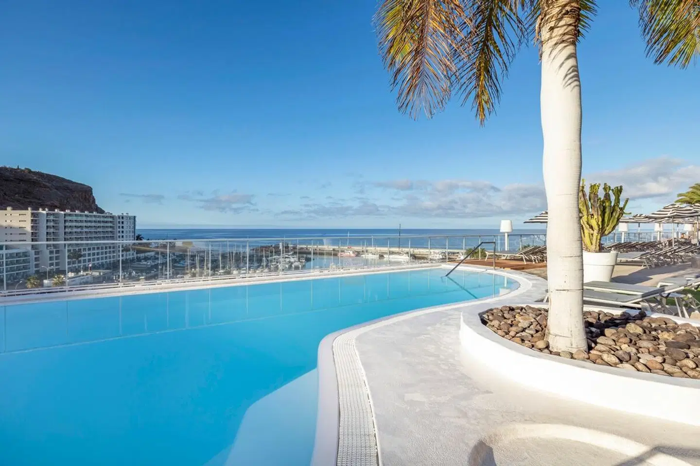 Marina Bayview - Adults Only OUTDOOR_POOL