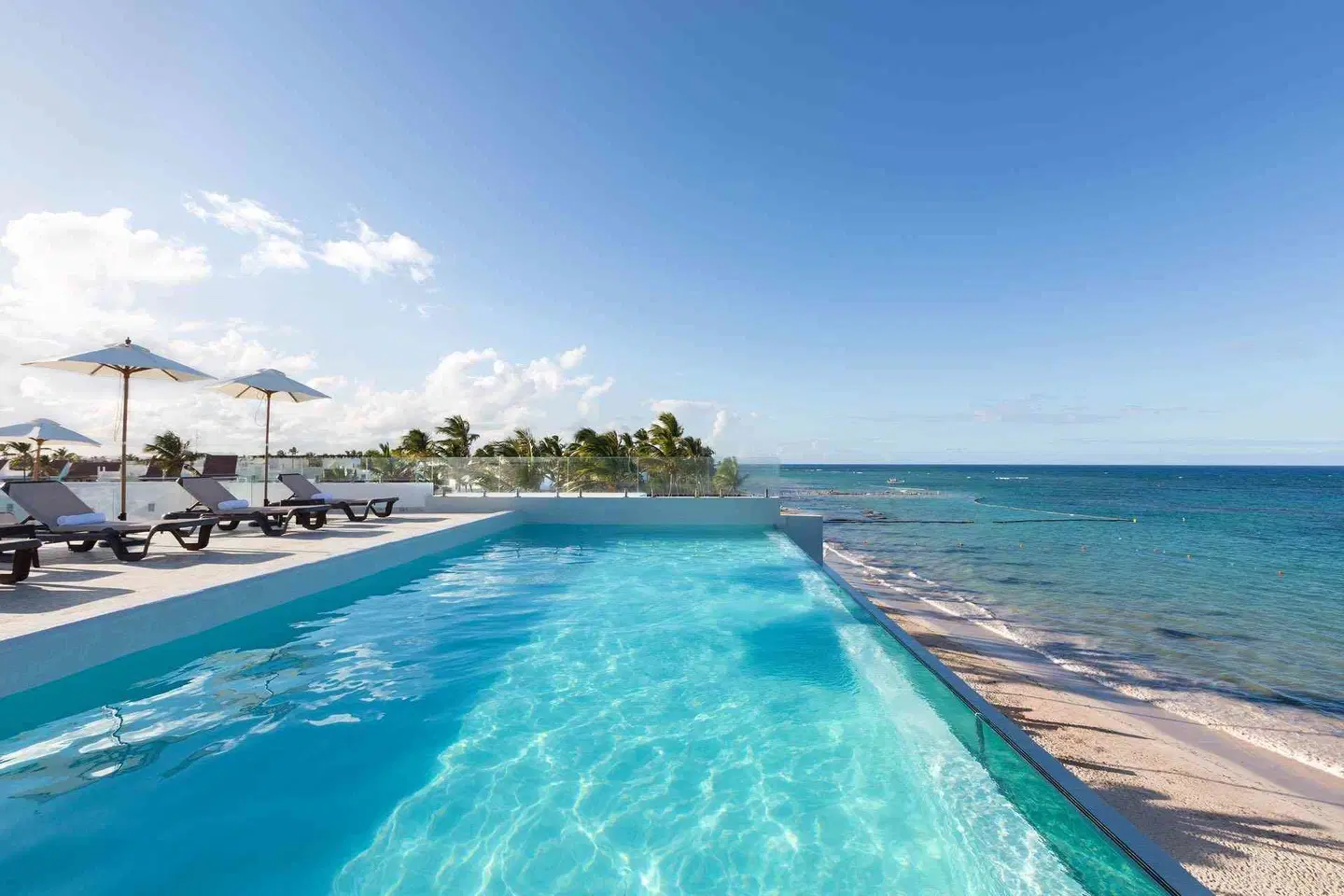 HM Bavaro Beach OUTDOOR_POOL