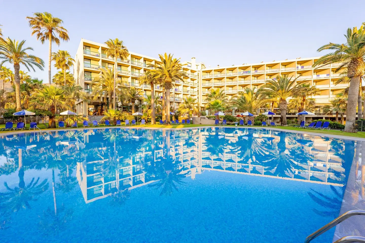 Calimera Sirens Beach OUTDOOR_POOL