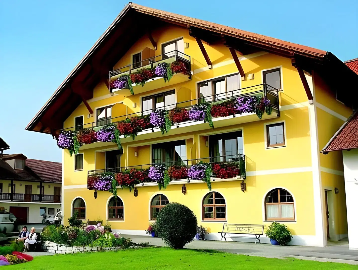 Preishof EXTERIOR