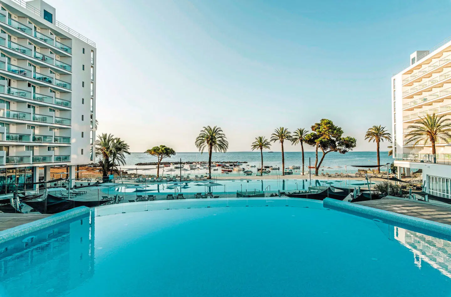 The Ibiza Twiins OUTDOOR_POOL