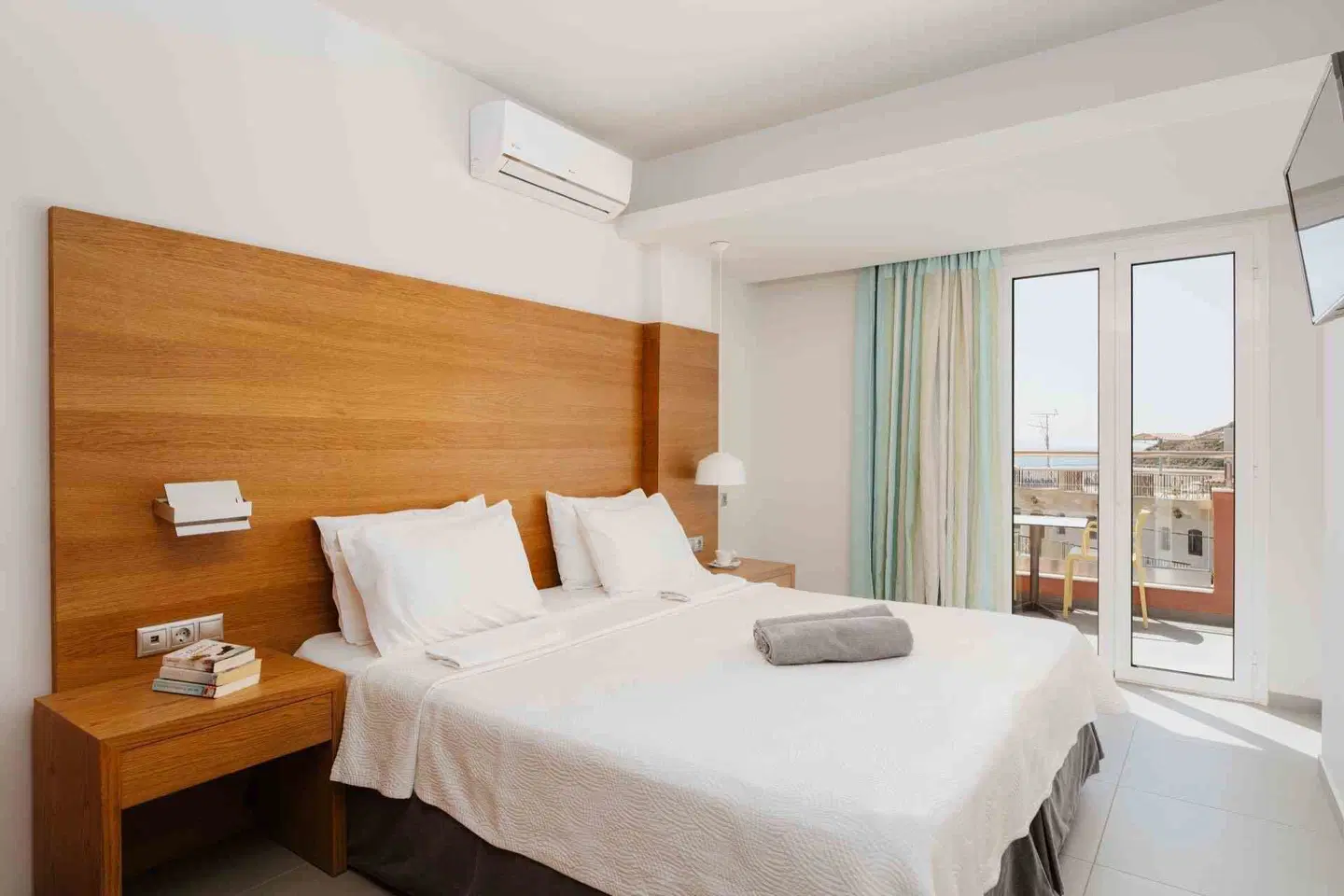 Petra Hotel ROOM_EXAMPLE