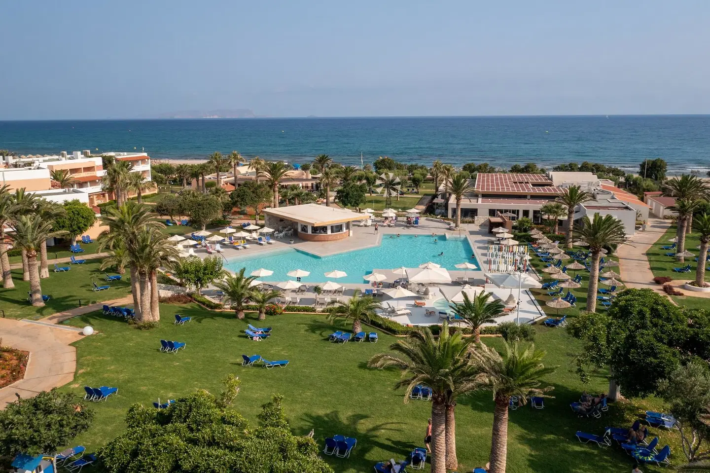 Anissa Beach OUTDOOR_POOL