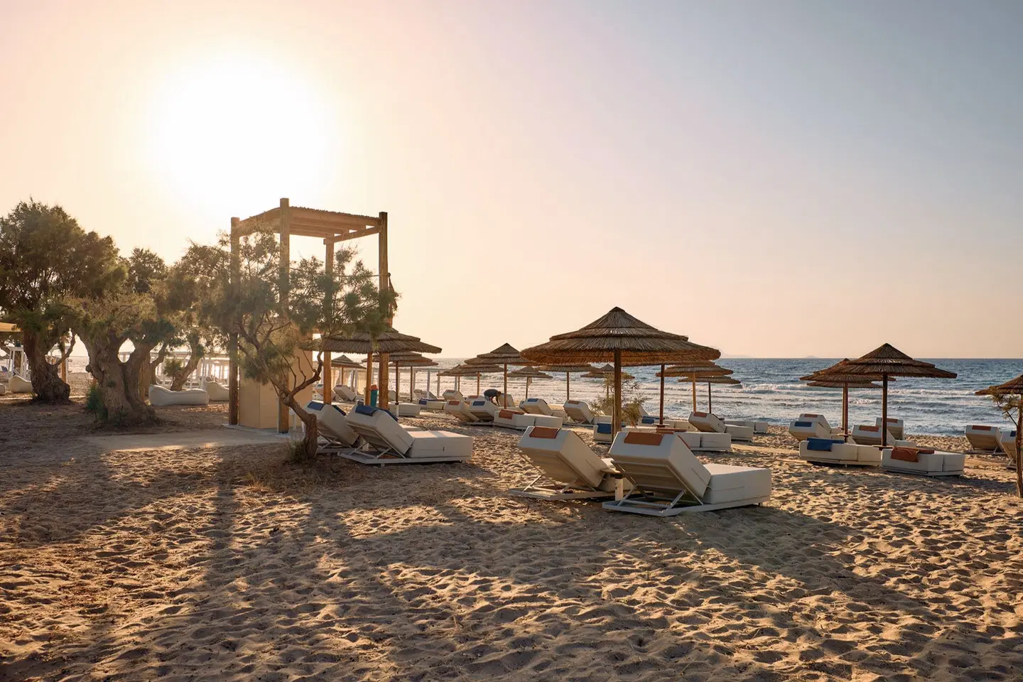 Paralos Kosta Alímia Resort Strand