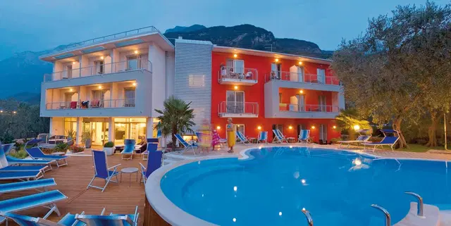 Campagnola OUTDOOR_POOL