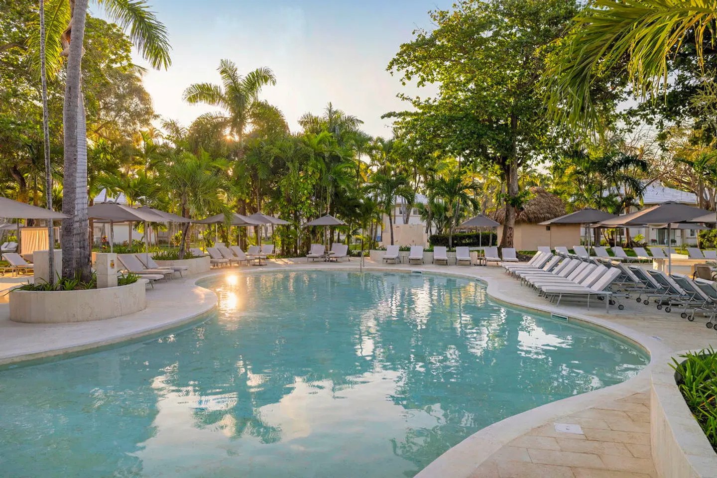 Grand Palladium Select Bávaro OUTDOOR_POOL