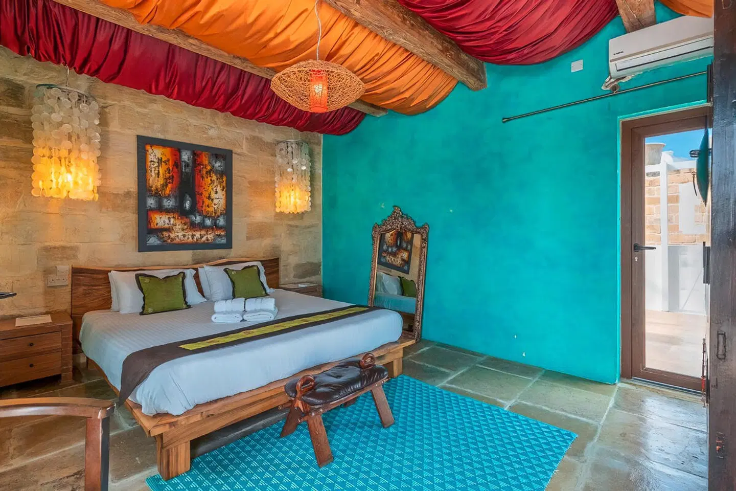 Chapel 5 Boutique Suites HEALTH_BEAUTY