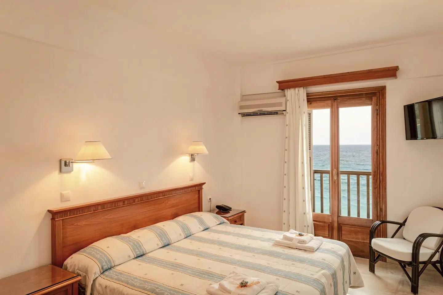 Olympia Beach ROOM_EXAMPLE