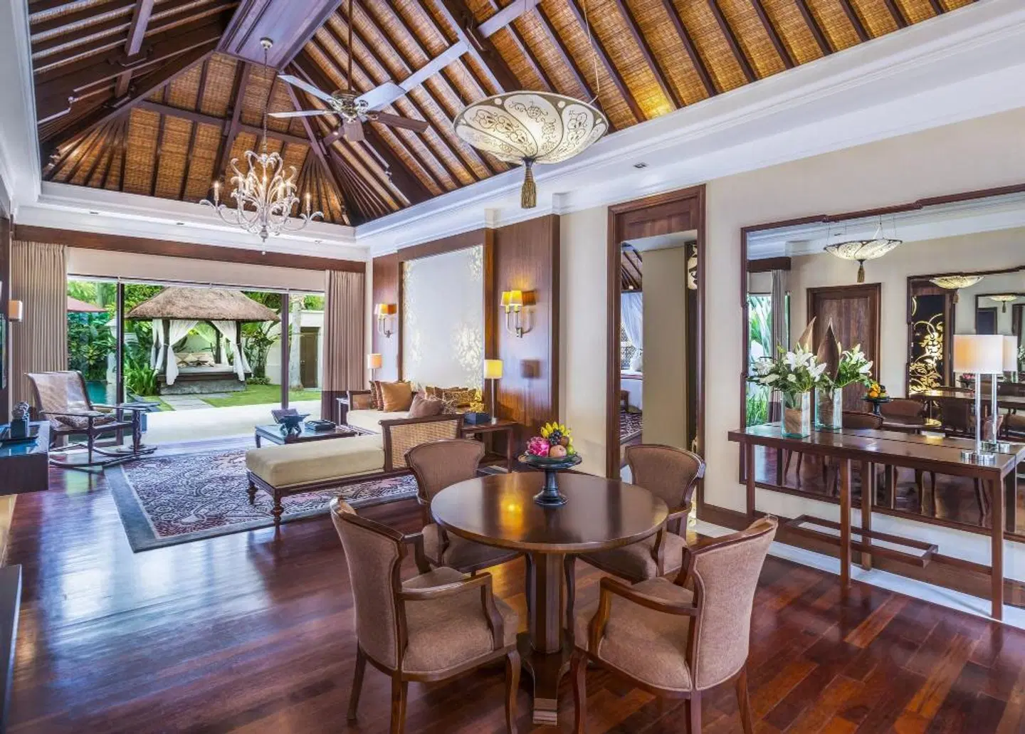 The Laguna, a Luxury Collection Resort & Spa, Nusa Dua, Bali BAR