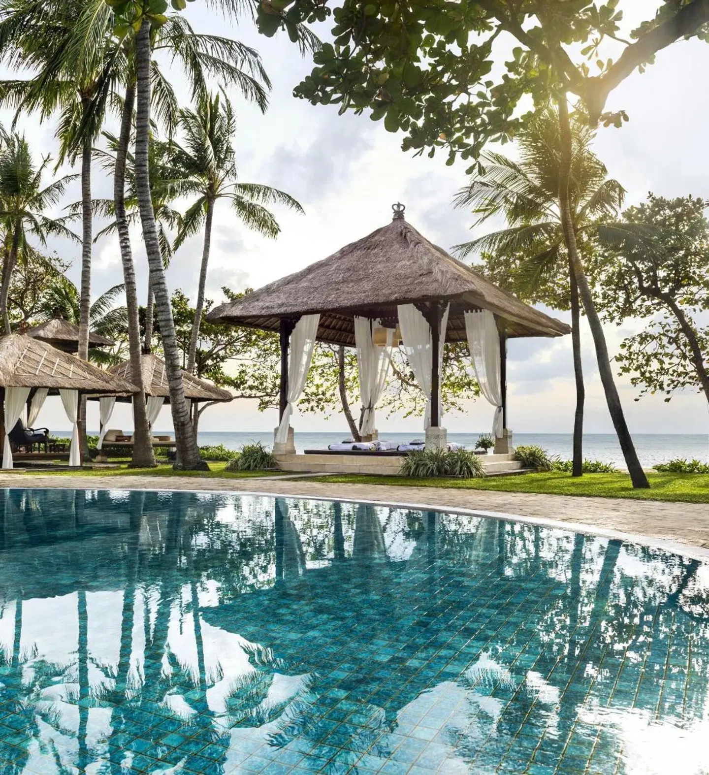 The Laguna, a Luxury Collection Resort & Spa, Nusa Dua, Bali OUTDOOR_POOL