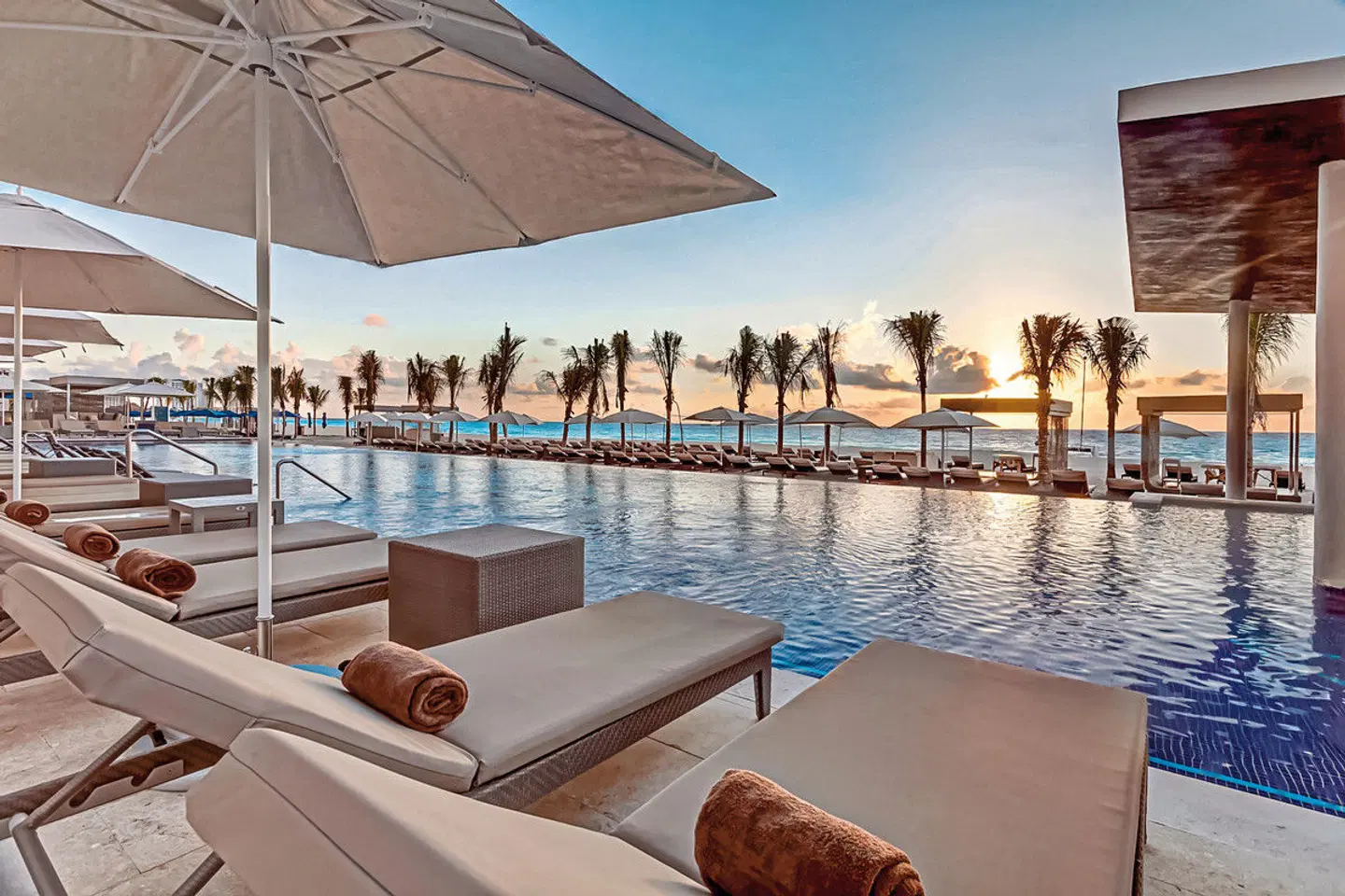 Royalton Chic Cancun Terrasse