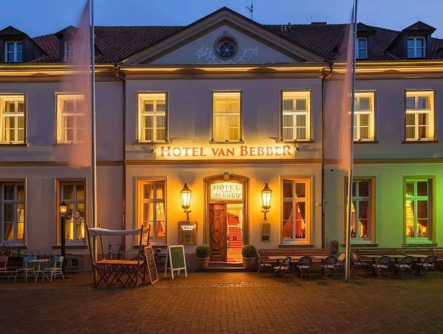 Van Bebber EXTERIOR