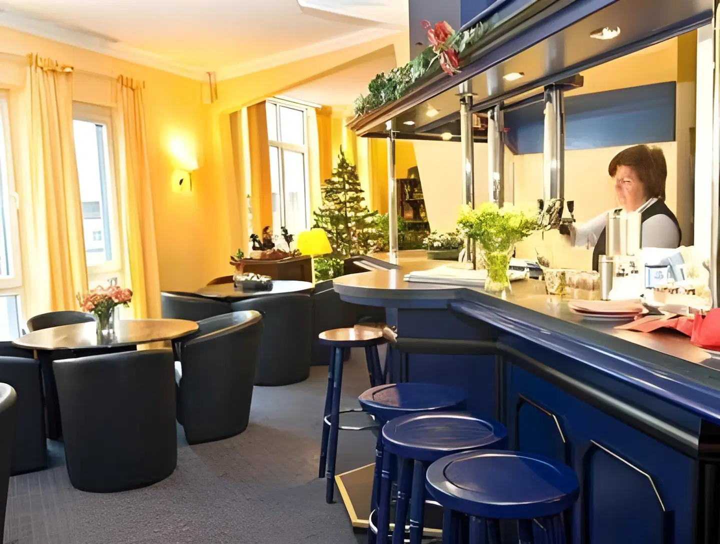Hotel Mirage Bar