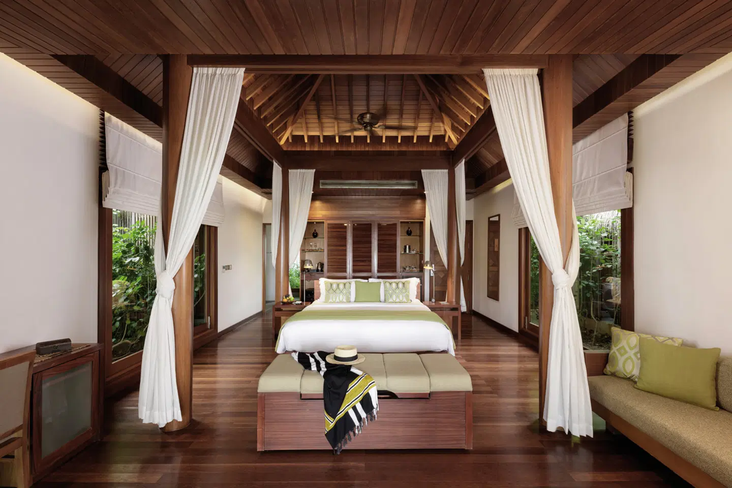 Baros Maldives EXTERIOR