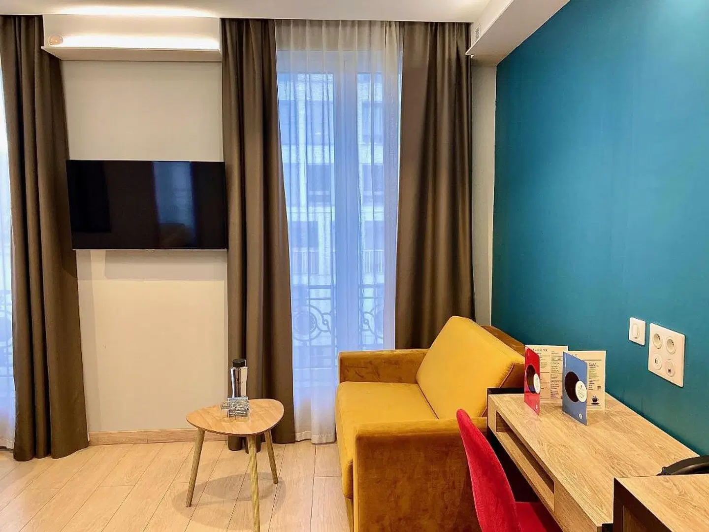 Grand Hotel ROOM_EXAMPLE