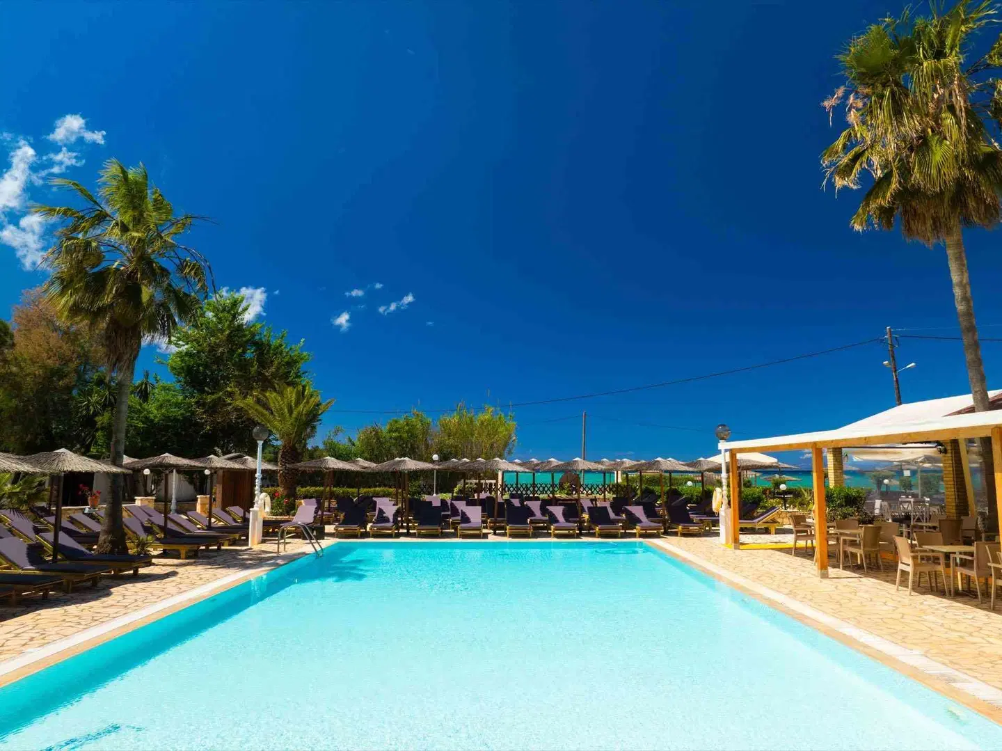 Angela Beach Hotel OUTDOOR_POOL
