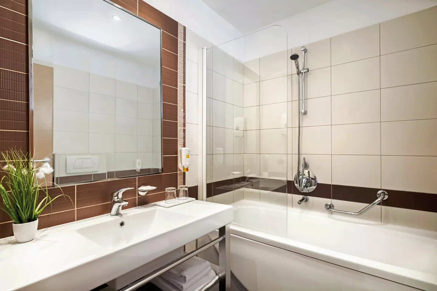 Resort Petalon Hotel Badezimmer