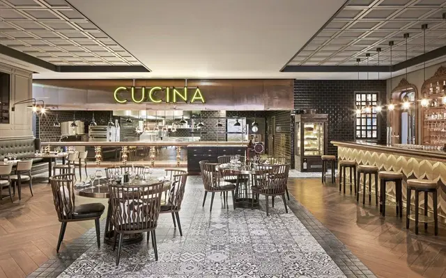Titanic Chaussee Berlin Bar