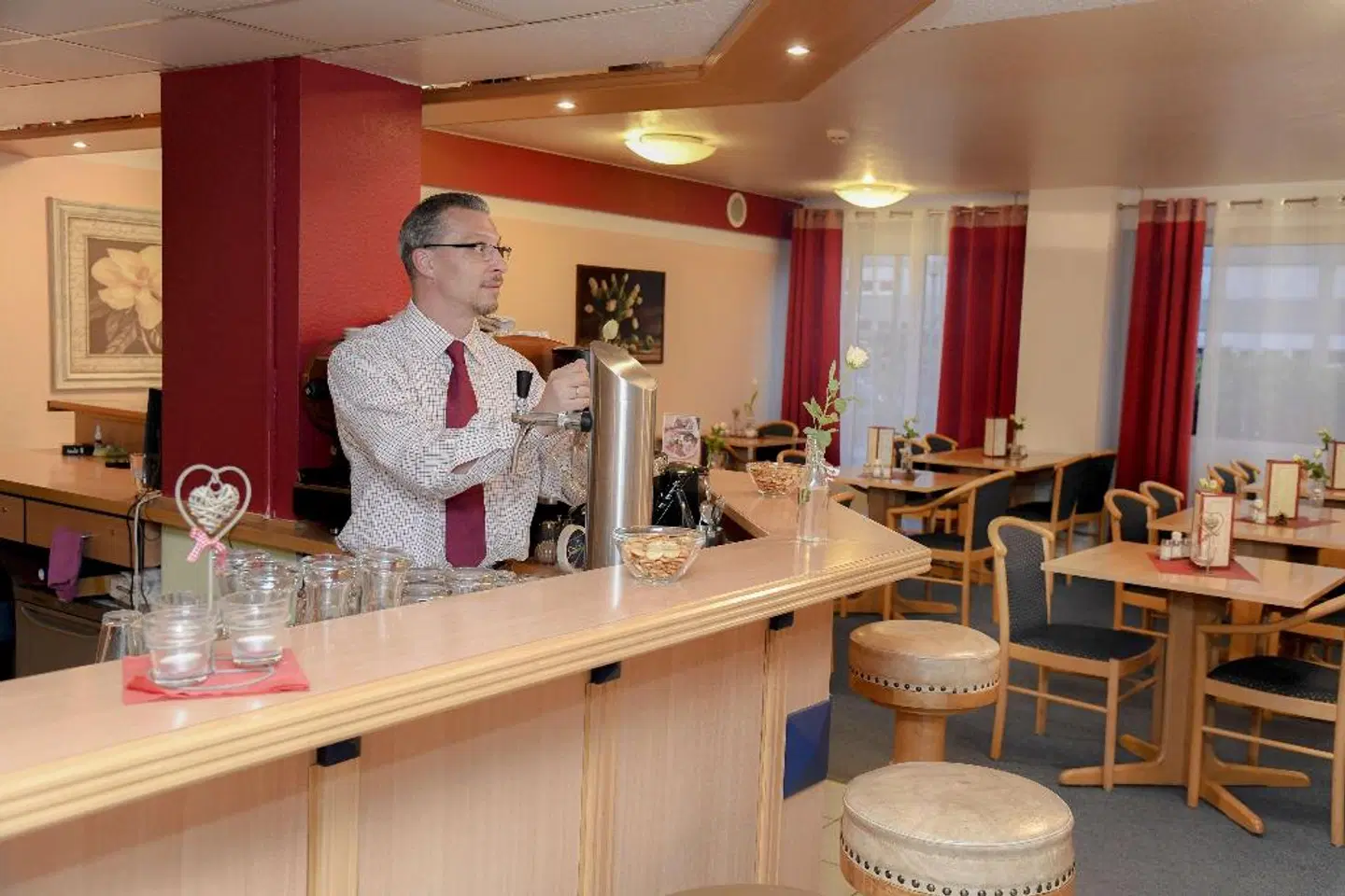 Best Western Comfort Business Hotel Bar
