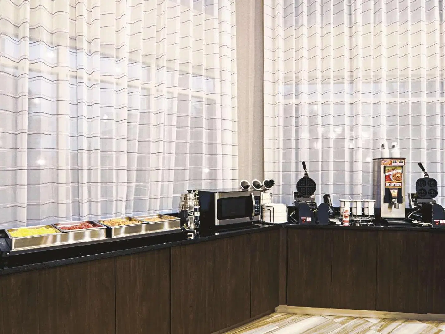 La Quinta Inn & Suites by Wyndham Denver Airport DIA HEALTH_BEAUTY
