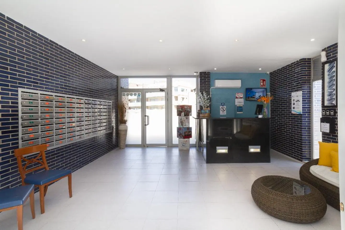 Ibersol Spa Aqquaria Suites LOUNGE_LOBBY