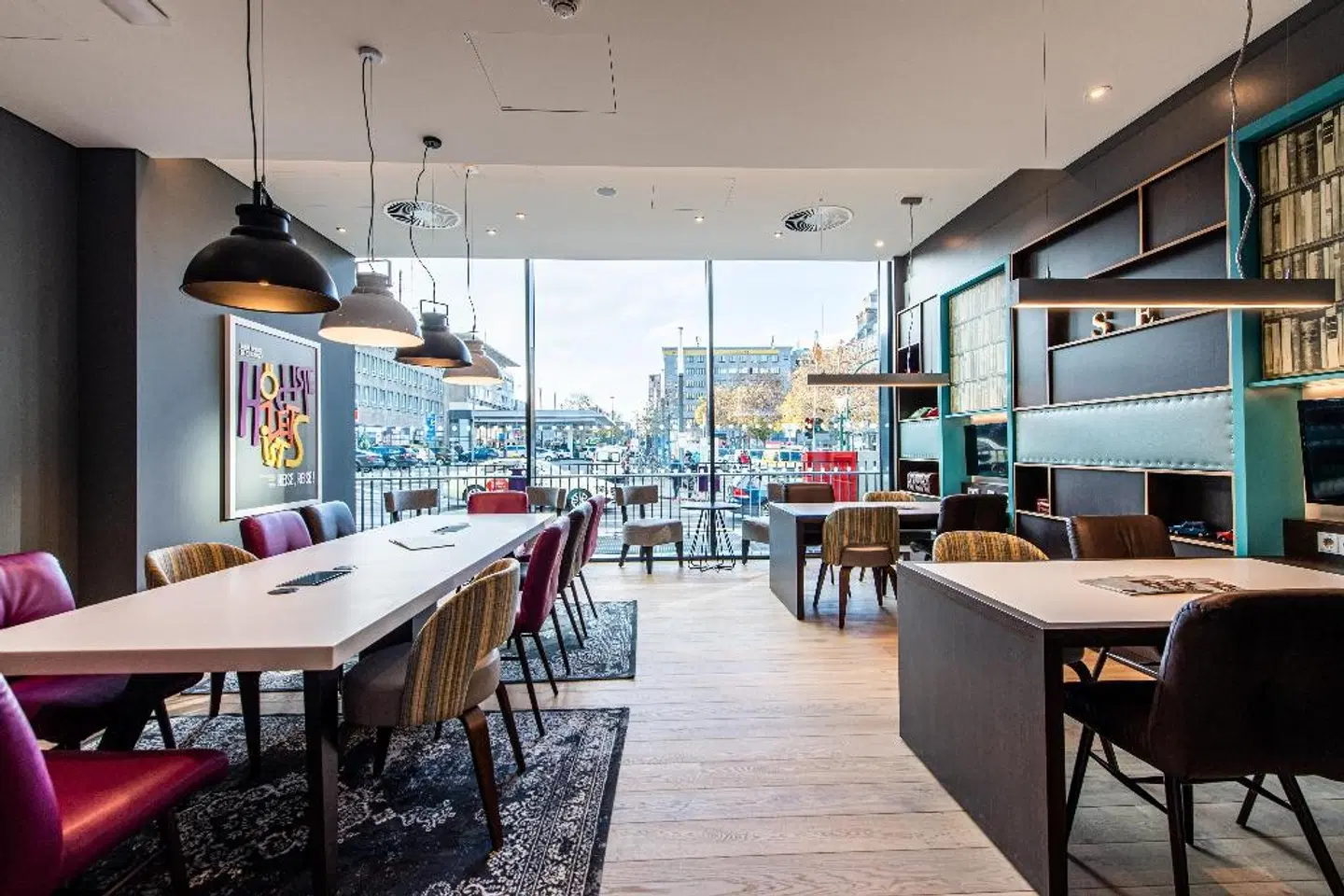 Premier Inn Essen City Centre Bar