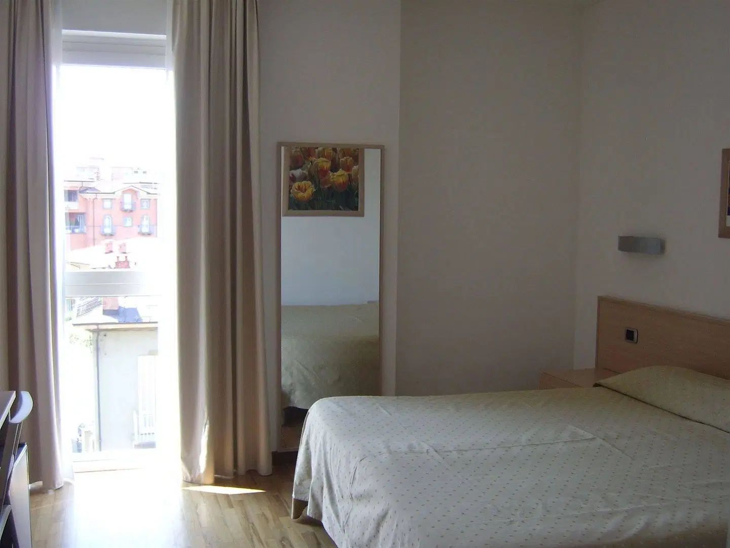 Park Hotel ROOM_EXAMPLE