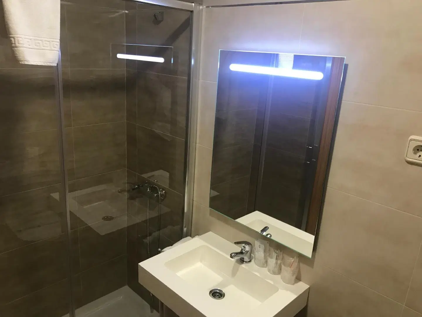 Athens One Smart Hotel Badezimmer