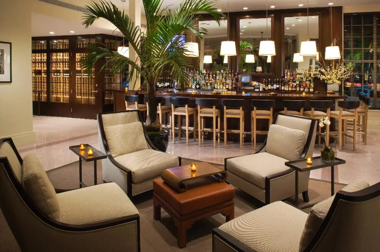 The Betsy Hotel, South Beach Bar