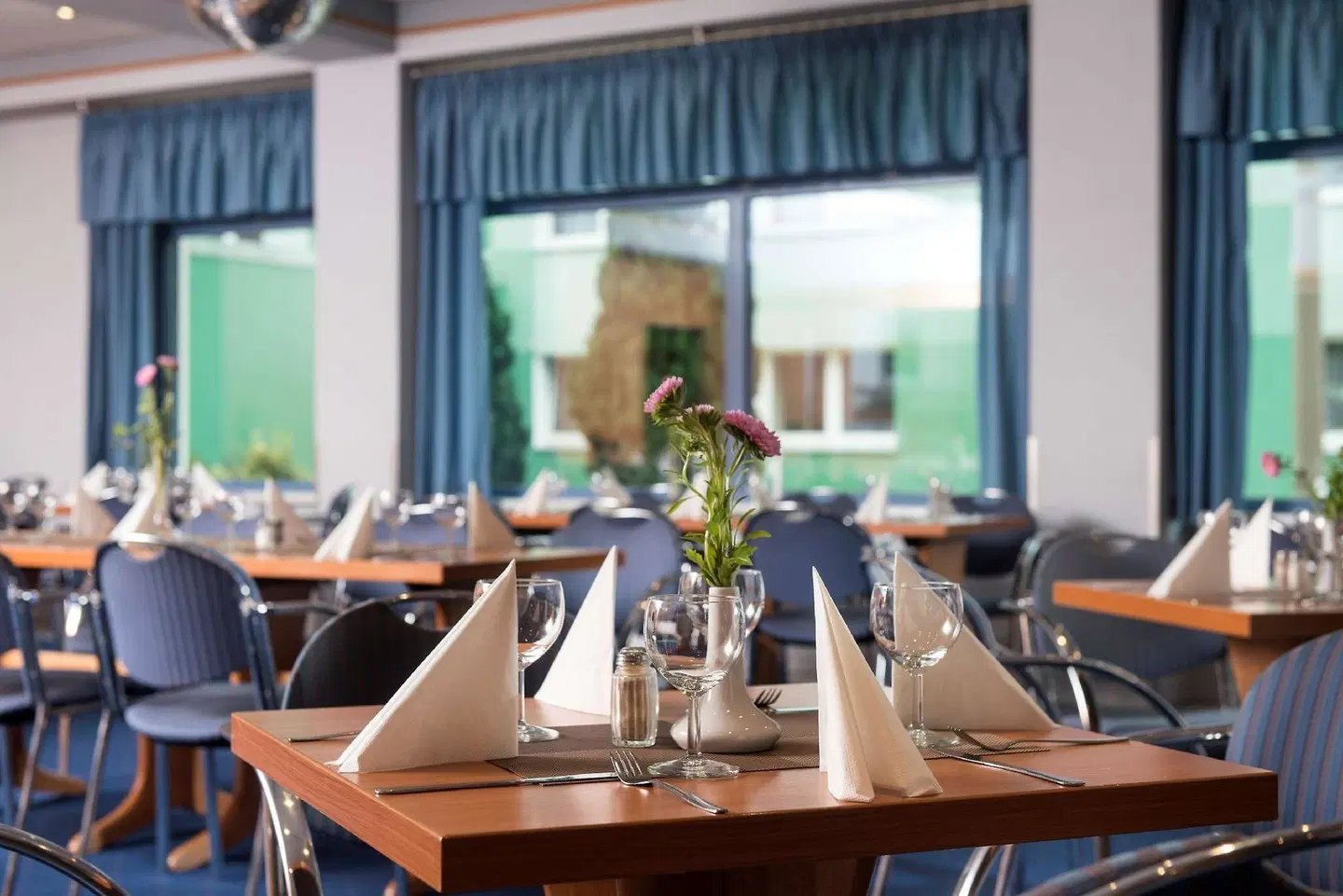 Good Morning+ Berlin City East Restaurant