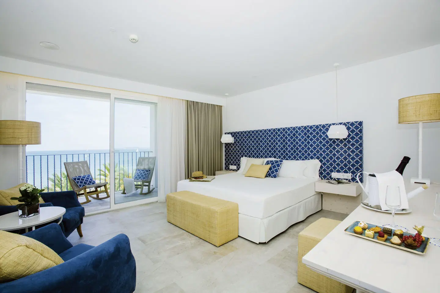 MySeaHouse Flamingo ROOM_EXAMPLE