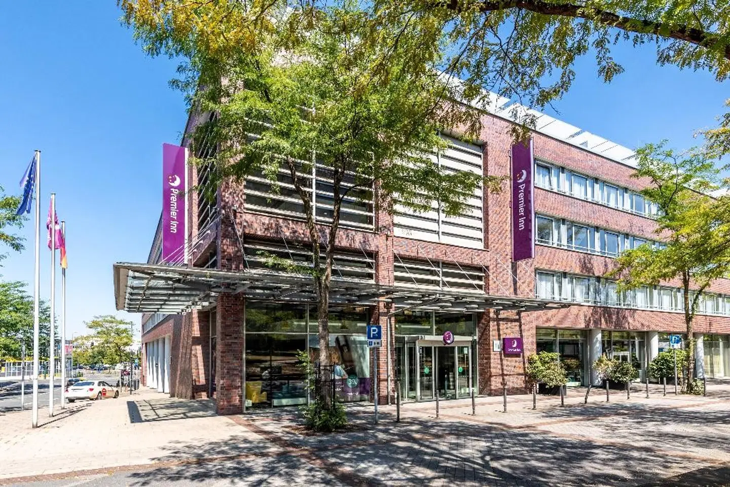 Premier Inn Essen City Limbecker Platz Hotel EXTERIOR