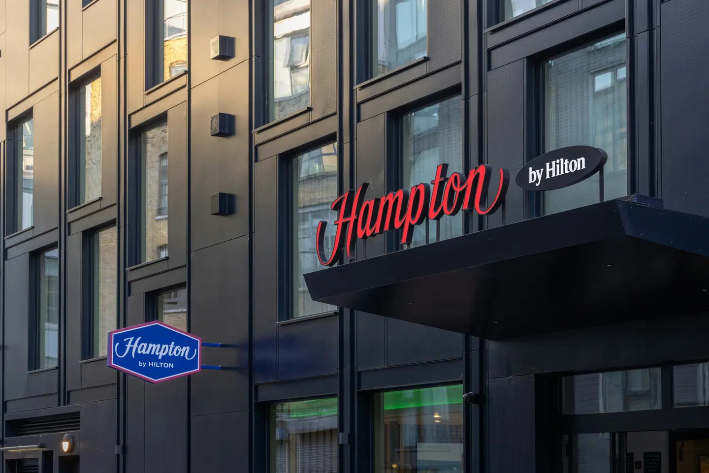 Hampton by Hilton London Old Street EXTERIOR