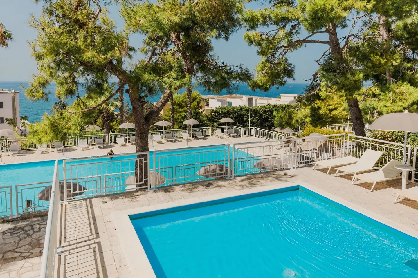 Grand Hotel Riviera OUTDOOR_POOL