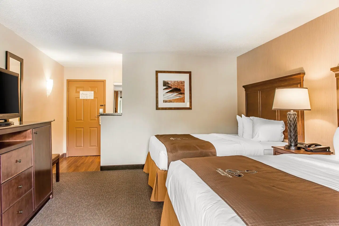 The Black Swan Lee - Lenox, an Ascend Collection Hotel ROOM_EXAMPLE