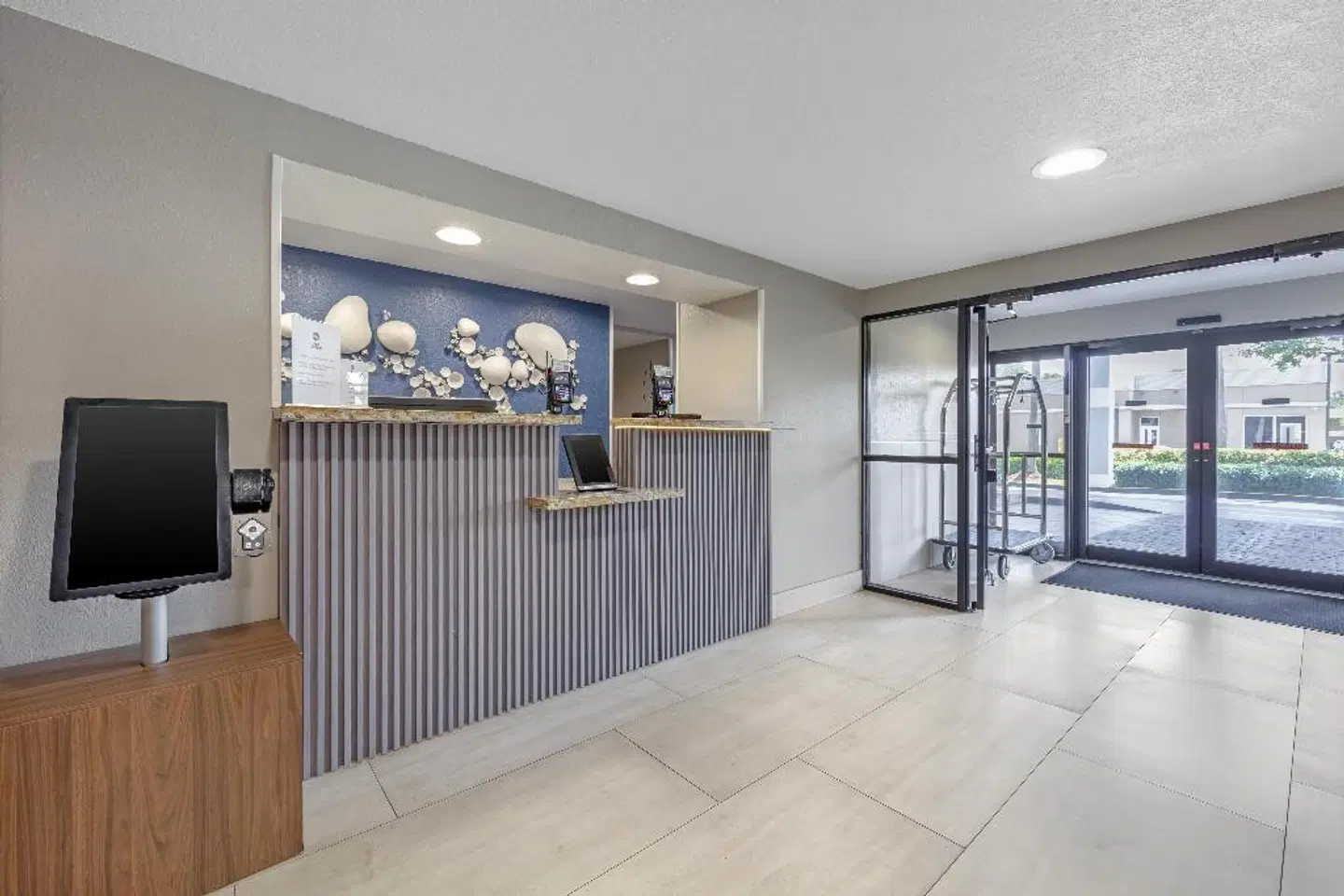 Best Western Fort Lauderdale Airport Cruise Port LOUNGE_LOBBY